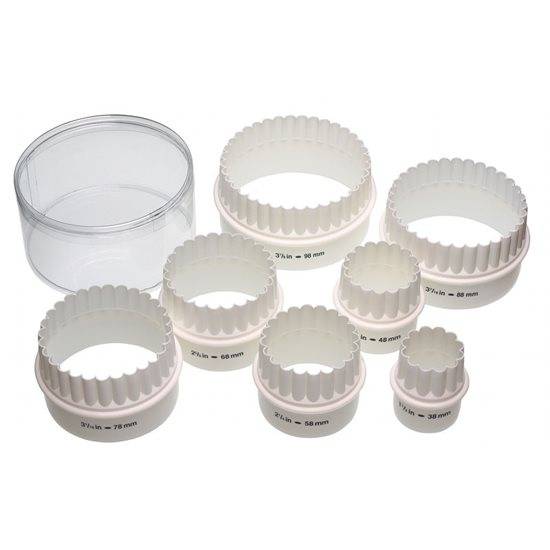 Set de 7 formes pour couper la pâte en nylon – par Kitchen Craft