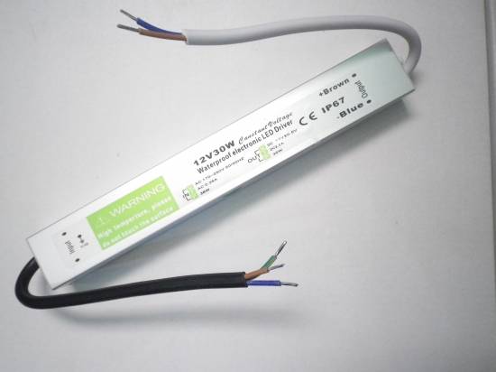 Alimentation 230V 12V DC continu 2.5A 30W IP 67